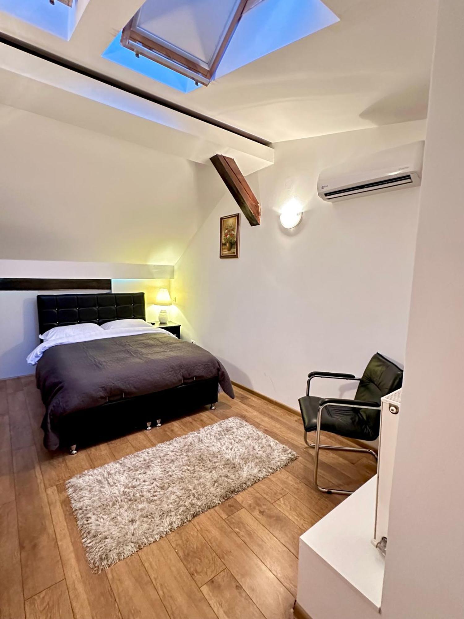 Grazia Apartment Timişoara Buitenkant foto